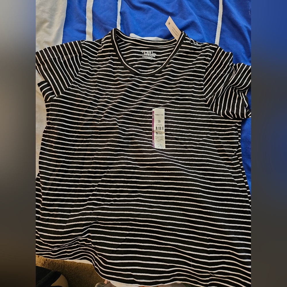 Time And Tru Plus Size Womens Shirt 2xl Black And White Stripes NWT